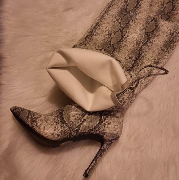 Snake Skin Over the Knee Leather Stiletto Boots - Picture 12 of 16